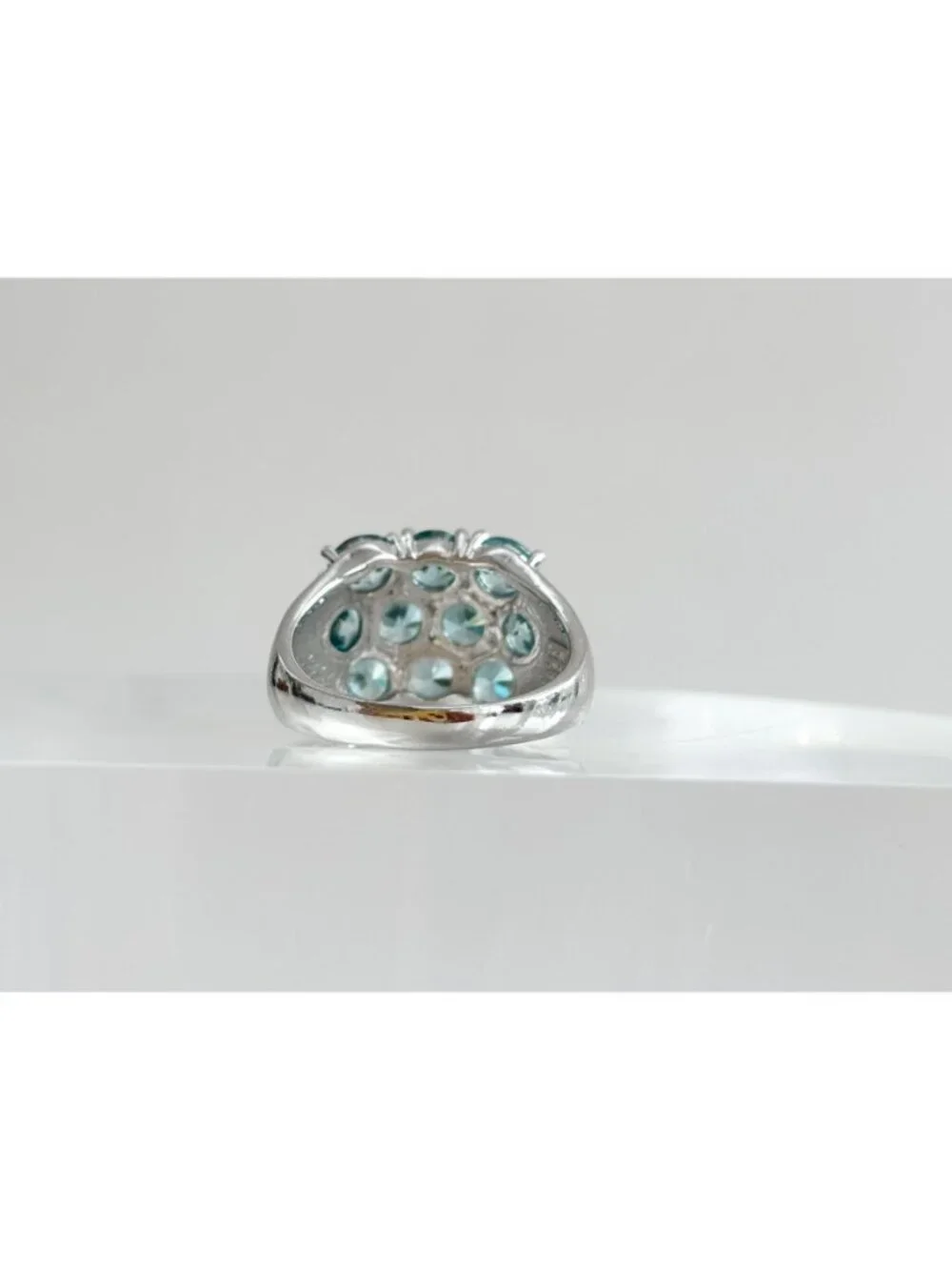 Blue Topaz Cluster Round Cut Gemstone Sterling Silver 925 Vintage Ring - sz 7.75
